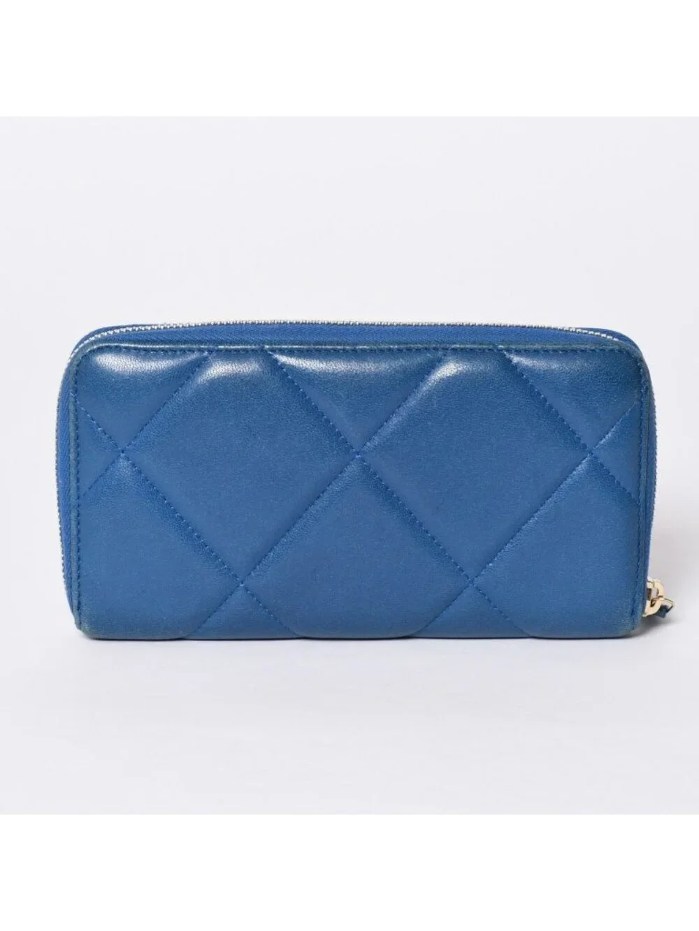 Chanel CC Logo Round Wallet Quilted Blue Leather Gold